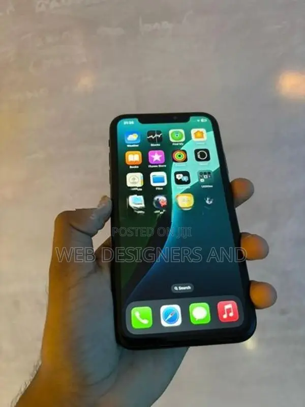 Apple iPhone XR 64GB (Used)