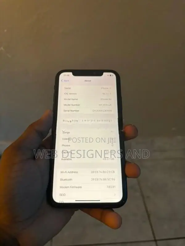 Apple iPhone XR 64GB (Used)