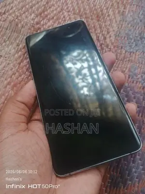 Samsung Galaxy S10 5G (Used)