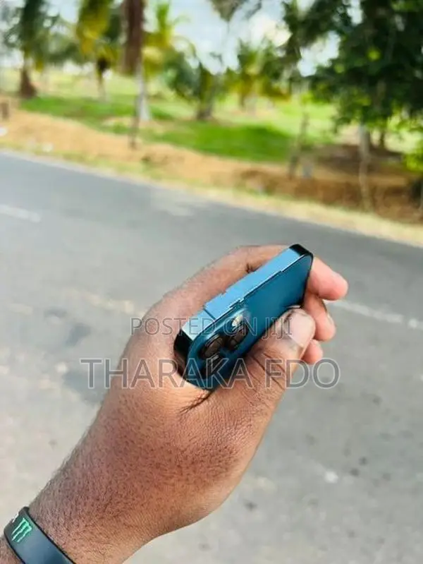 Apple iPhone 12 Pro (Used)