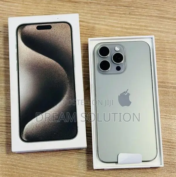 Apple iPhone 15 Pro Max 256GB (Used)