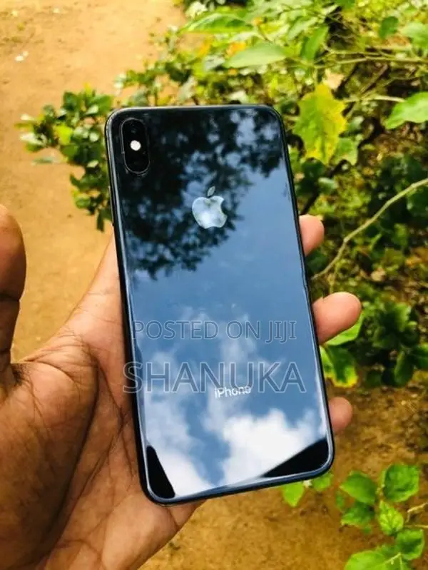 Apple iPhone XS Max 256gb (Used)