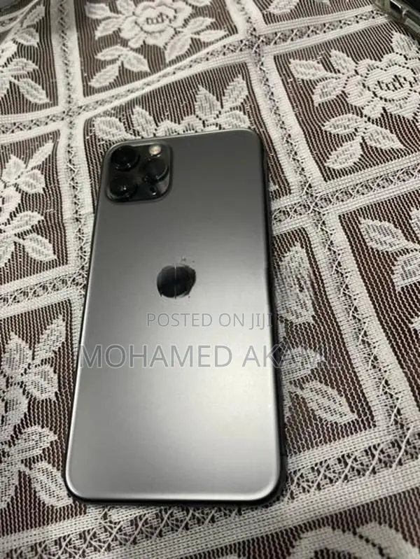 Apple iPhone 11 Pro (Used)