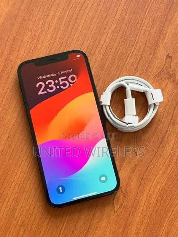 Apple iPhone 12 128GB (Used)