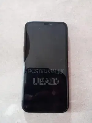 Apple iPhone XR (Used)