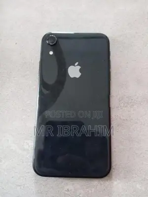 Apple iPhone XR (Used)