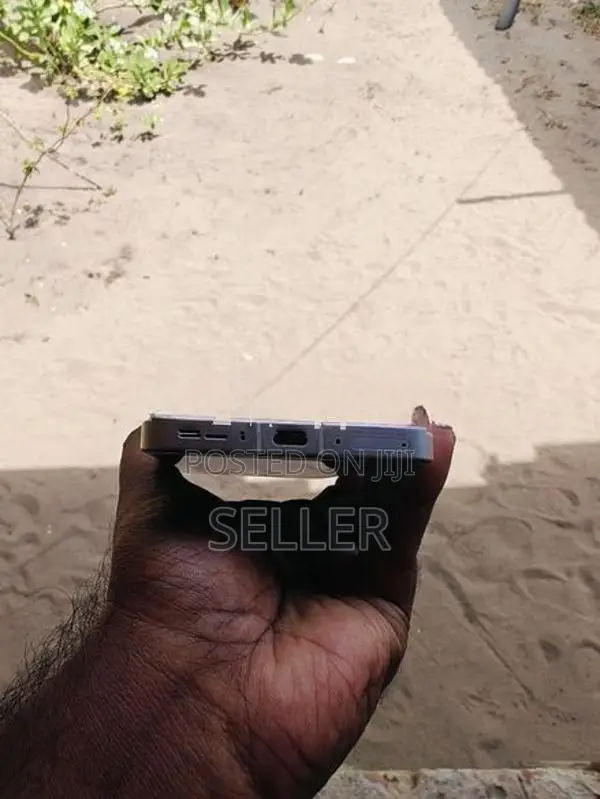 OnePlus 13R (Used)