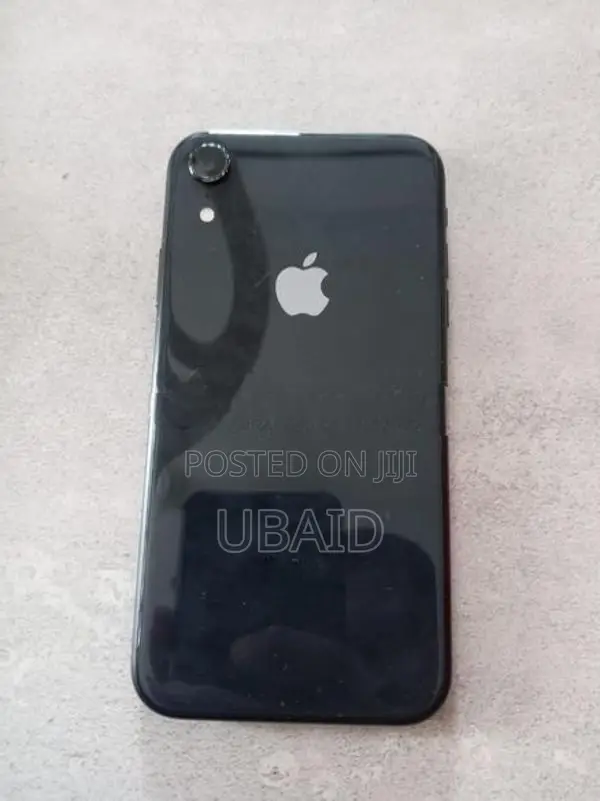 Apple iPhone XR (Used)