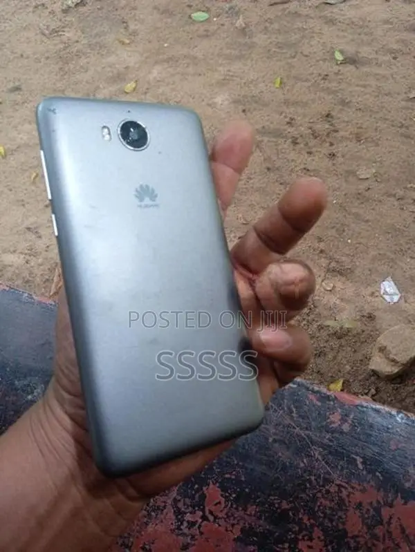 Huawei Y5 2gb 16gb (Used)