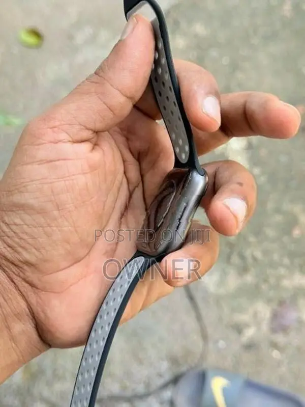 Apple Watch SE
