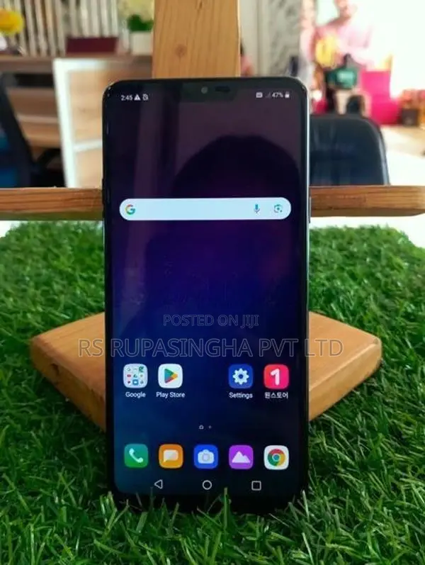 LG Q9 4GB 64GB (Used)
