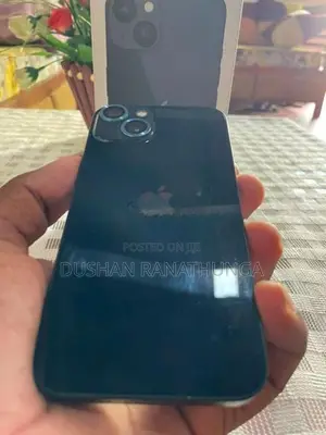 Apple iPhone 13 (Used)
