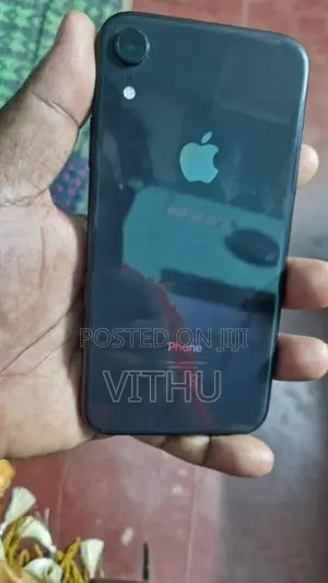 Apple iPhone XR (Used)