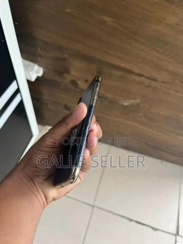 Apple iPhone XS 256gb 🍎 (Used)