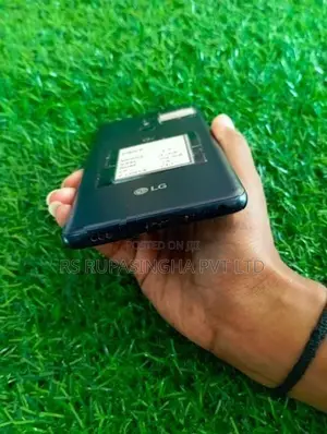 LG Q9 4GB 64GB (Used)