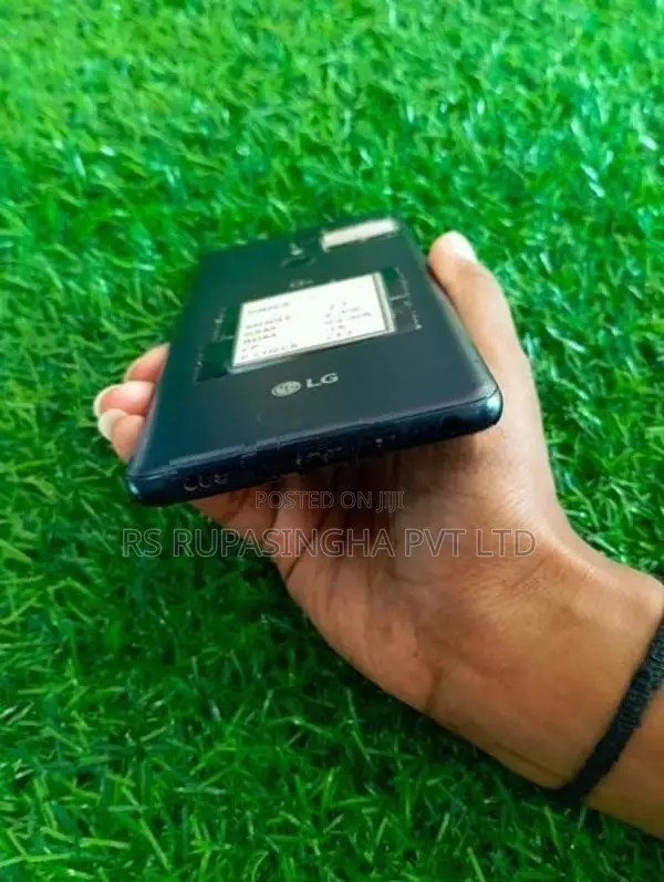 LG Q9 4GB 64GB (Used)