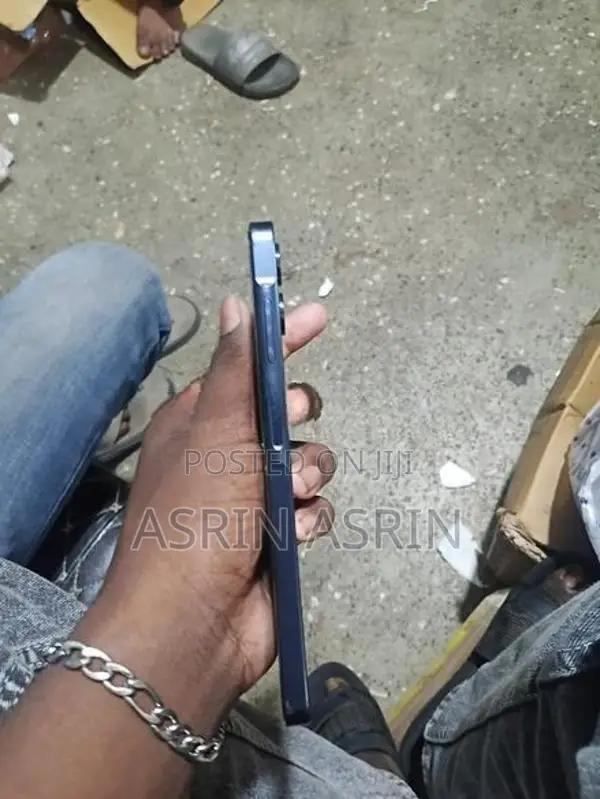 Samsung Galaxy A06 (Used)