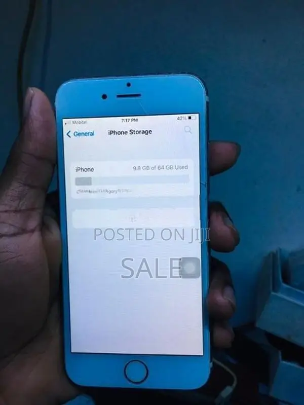 Apple iPhone 6S (Used)
