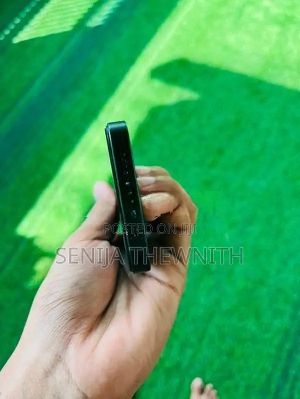 Apple iPhone 13 mini (Used)