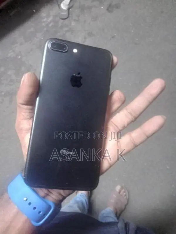 Apple iPhone 7 Plus 128GB (Used)