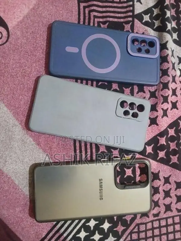 Samsung Galaxy A52 Covers (Used)