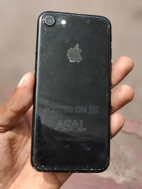 Apple iPhone 7 128gb (Used)