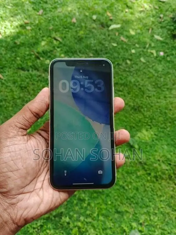 Apple iPhone 11 128gb (Used)