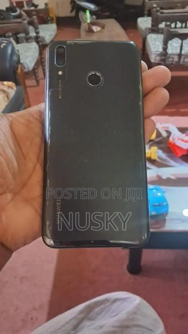 Huawei Y9 (Used)