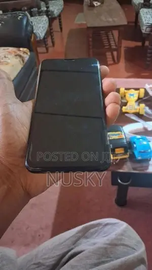 Huawei Y9 (Used)