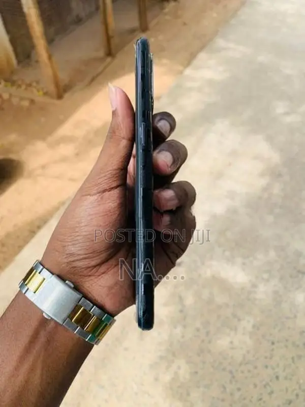 Oppo F19 Pro (Used)