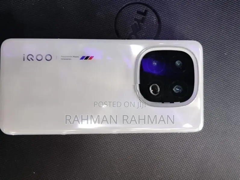 iqoo 13 (Used)