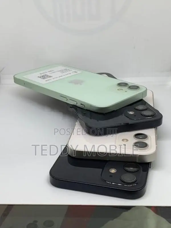 Apple iPhone 12 128GB (Used)