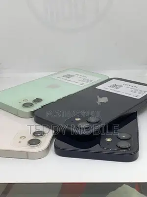 Apple iPhone 12 128GB (Used)