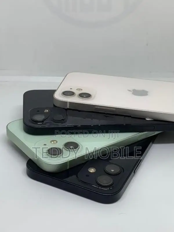 Apple iPhone 12 128GB (Used)
