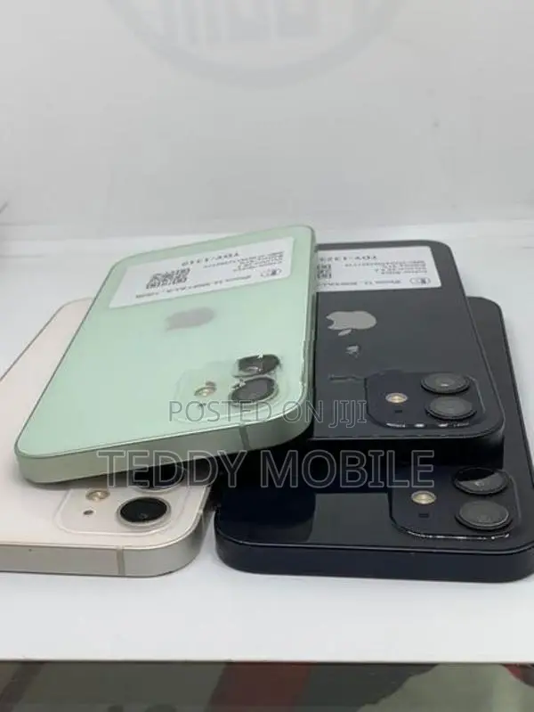 Apple iPhone 12 128GB (Used)