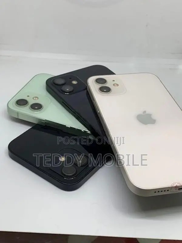 Apple iPhone 12 128GB (Used)