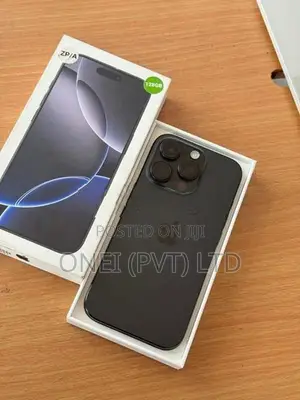 Apple iPhone 16 Pro 1288 av (Used)
