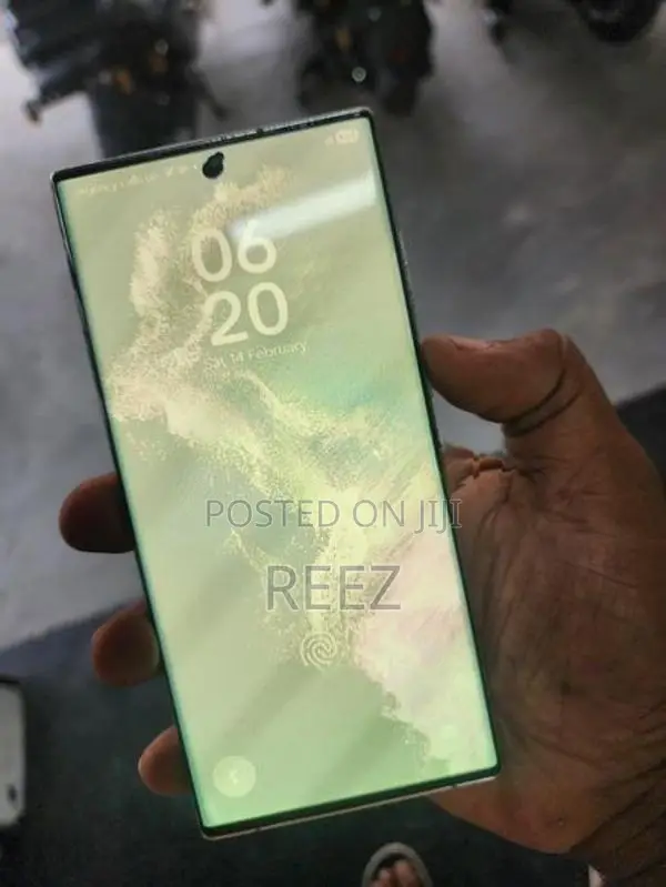 Samsung Galaxy S22 Ultra 5G (Used)