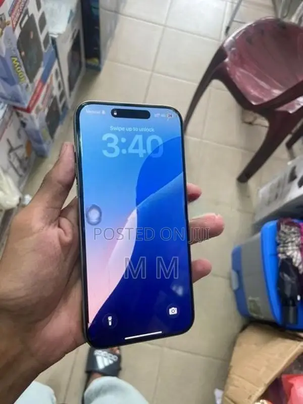 Apple iPhone 15 Pro Max (Used)