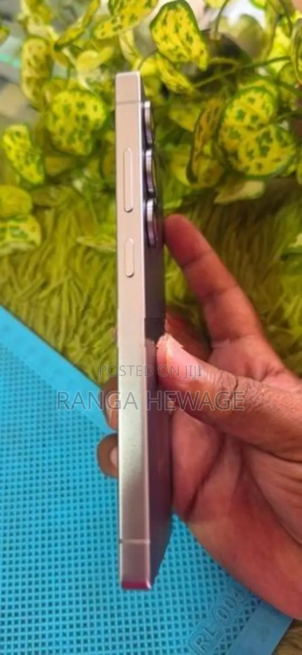Samsung Galaxy S25 Ultra (Used)