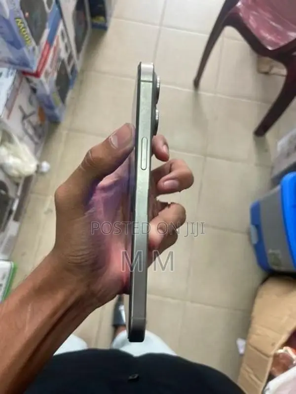 Apple iPhone 15 Pro Max (Used)