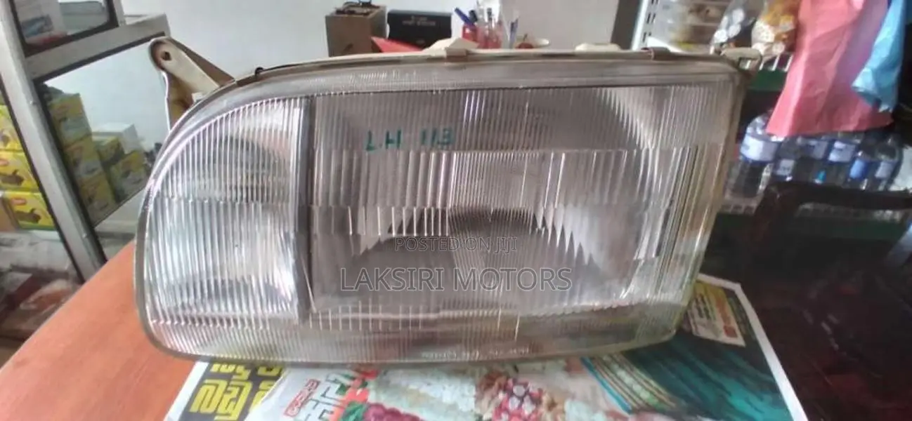 Toyota Dolphin Headlights for Van