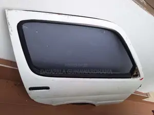 Toyota Dolphin Hiace Front Door Set for Van