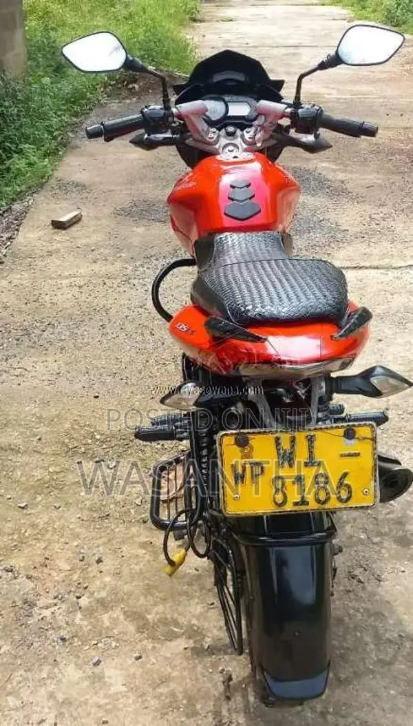 Bajaj Pulsar 135 2010 Motorbike (Used)