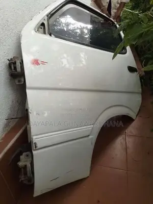Toyota Dolphin Hiace Front Door Set for Van