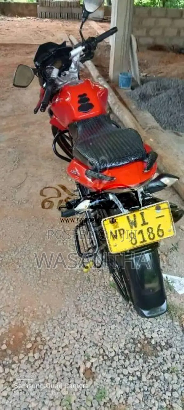 Bajaj Pulsar 135 2010 Motorbike (Used)