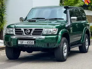 Nissan Patrol 2001 SUV (Used)
