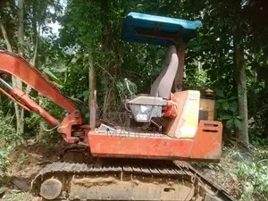 IHI 30 2002 Heavy-Duty (Used)