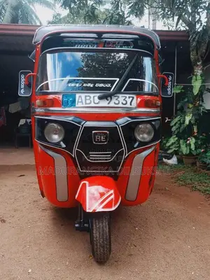 Bajaj RE 4 Stroke 2015 Three Wheel (Used)