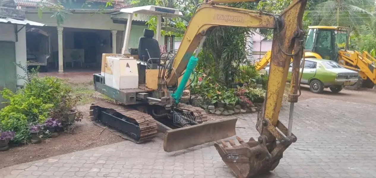 Yanmar Yanmar 2015 Heavy-Duty (Used)